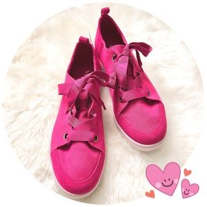 NEW Koolaburra by Ugg Girls Penley Youth Size 5